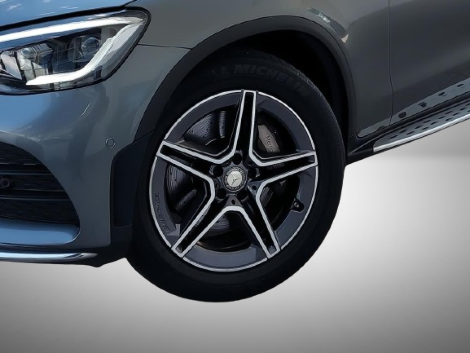 Mercedes-Benz GLC Coupe 300d 4Matic AMG - foto 18