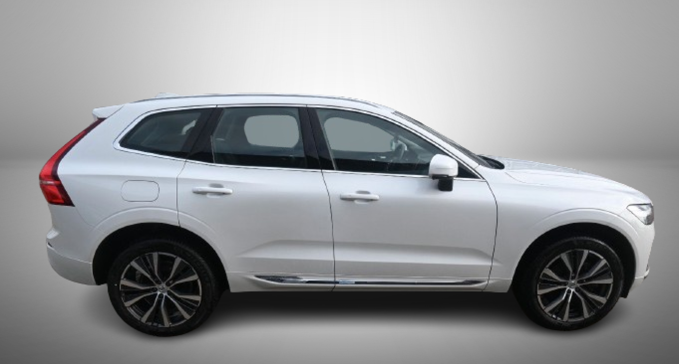 Volvo XC 60 T8 Recharge Inscription Expression (2)