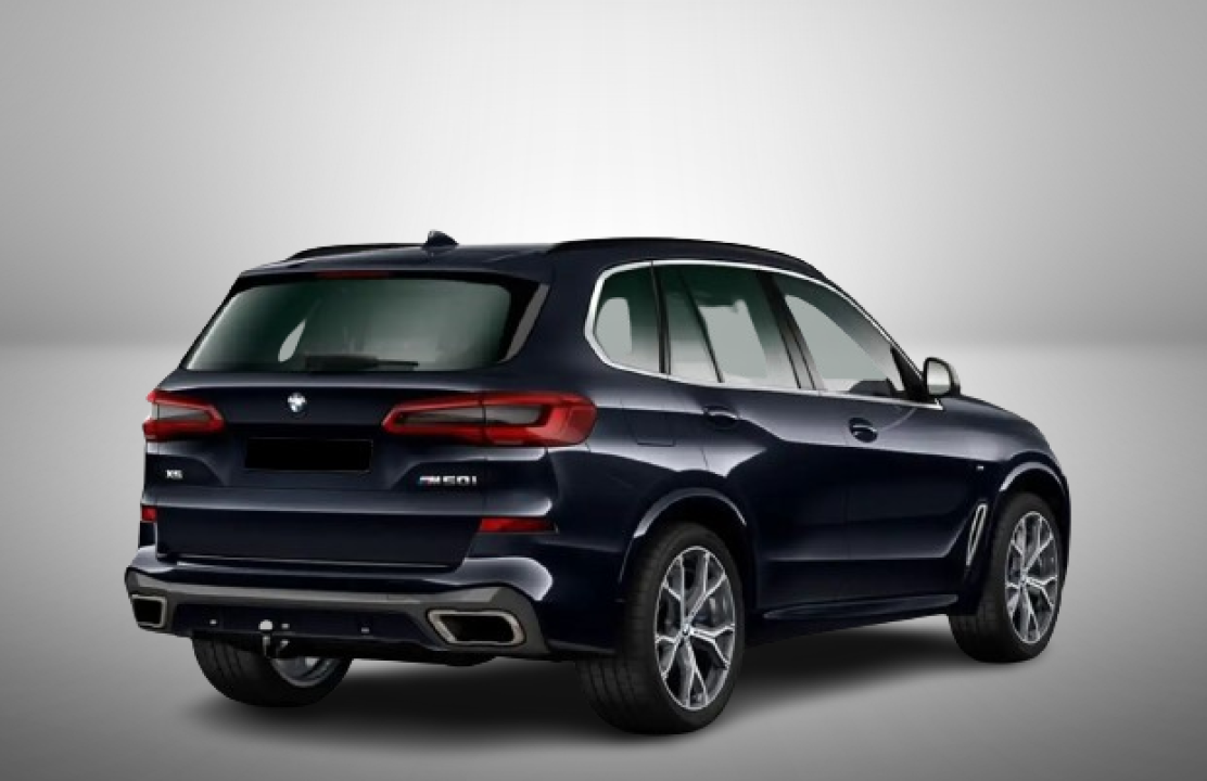 BMW X5 M 50i (5)