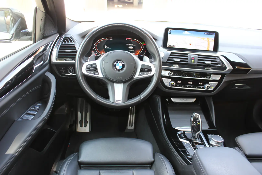 BMW X4 xDrive20d M-Sport - foto 8