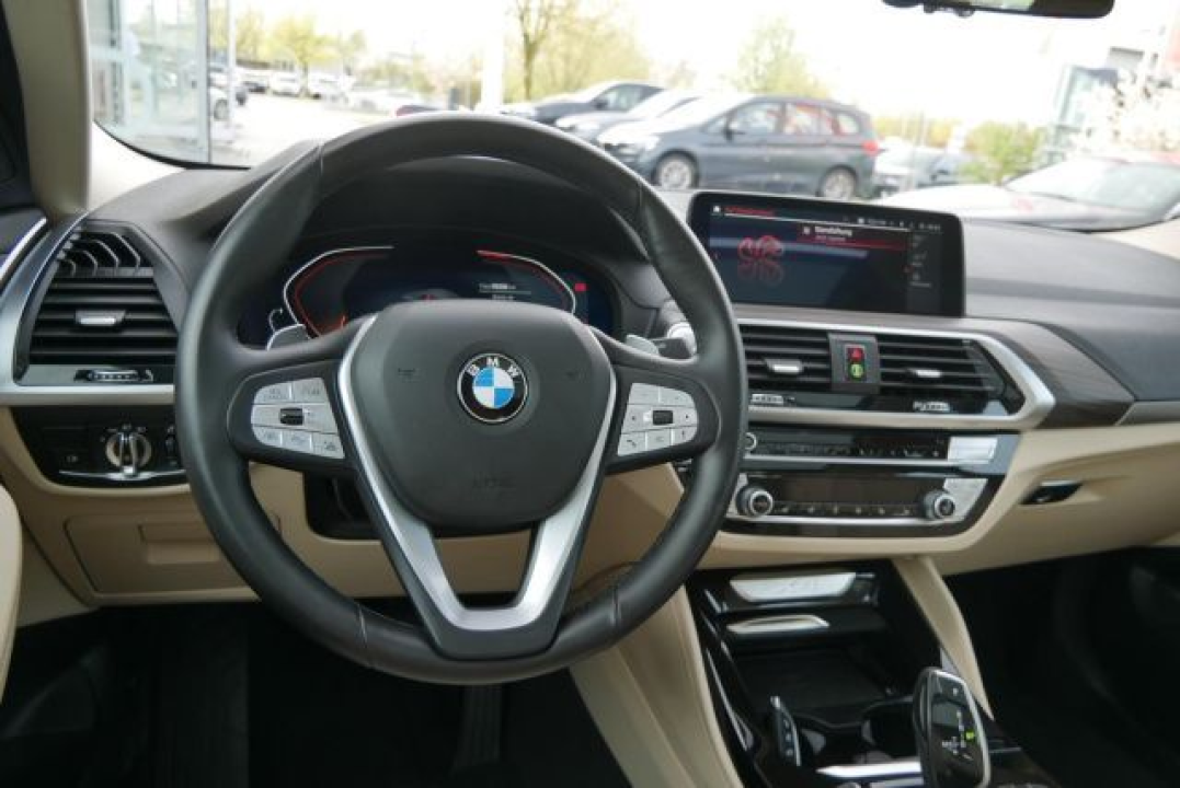 BMW X4 xDrive30d Advantage - foto 8