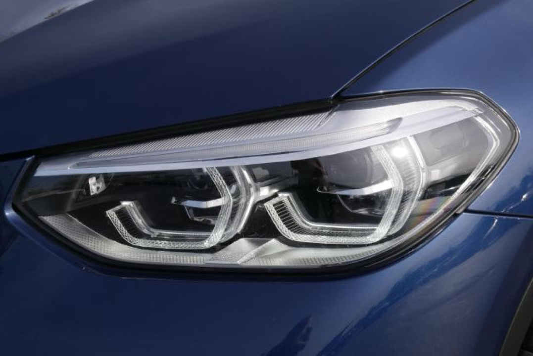 BMW X4 xDrive30d Advantage - foto 15