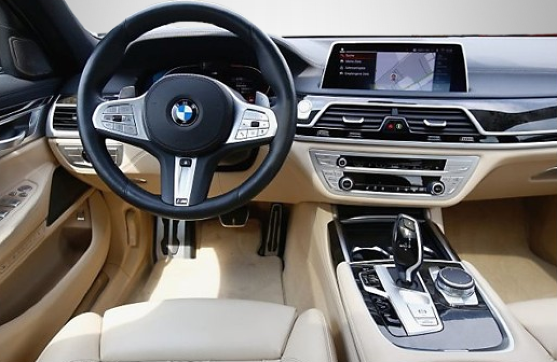 BMW Seria 7 740d xDrive Sedan (5)