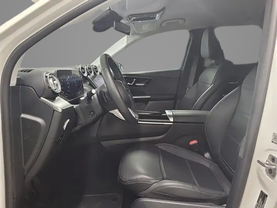 Mercedes-Benz GLC 220d 4Matic Avantgarde - foto 6