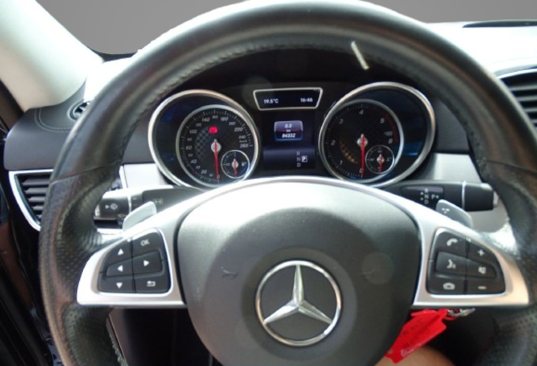 Mercedes-Benz GLE Coupe 350d 4Matic AMG - foto 10