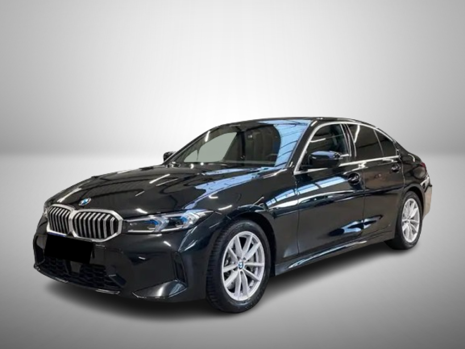 BMW Seria 3 330i M Sport (4)