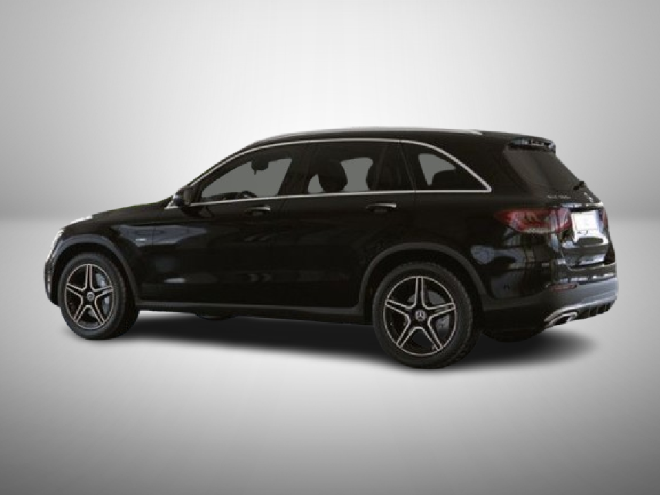 Mercedes-Benz GLC 300e 4Matic AMG (3)