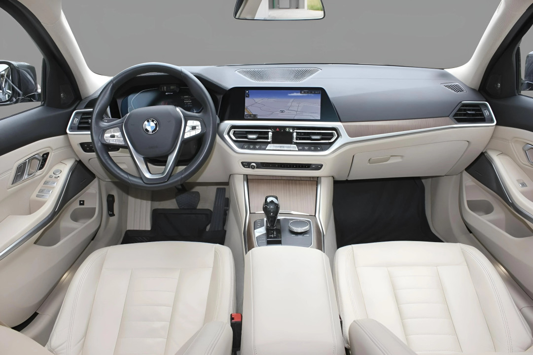 BMW Seria 3 330e Luxury Line - foto 7