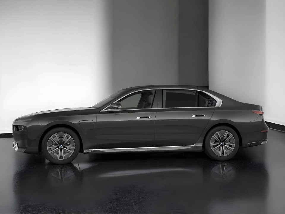 BMW Seria 7 750e xDrive - foto 6