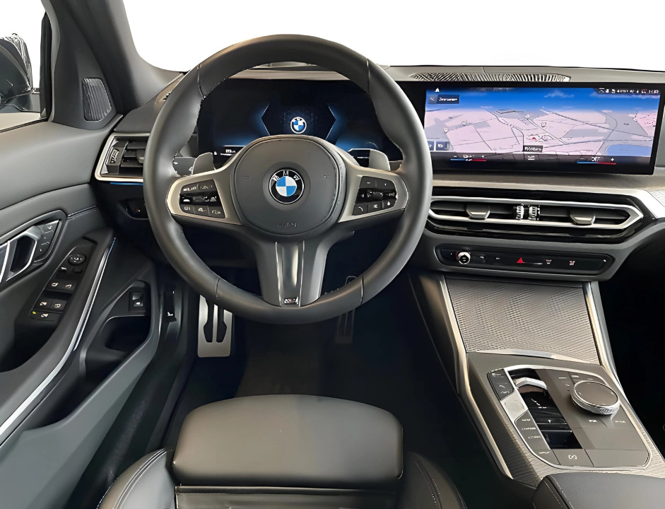 BMW Seria 3 330i Sedan - foto 8