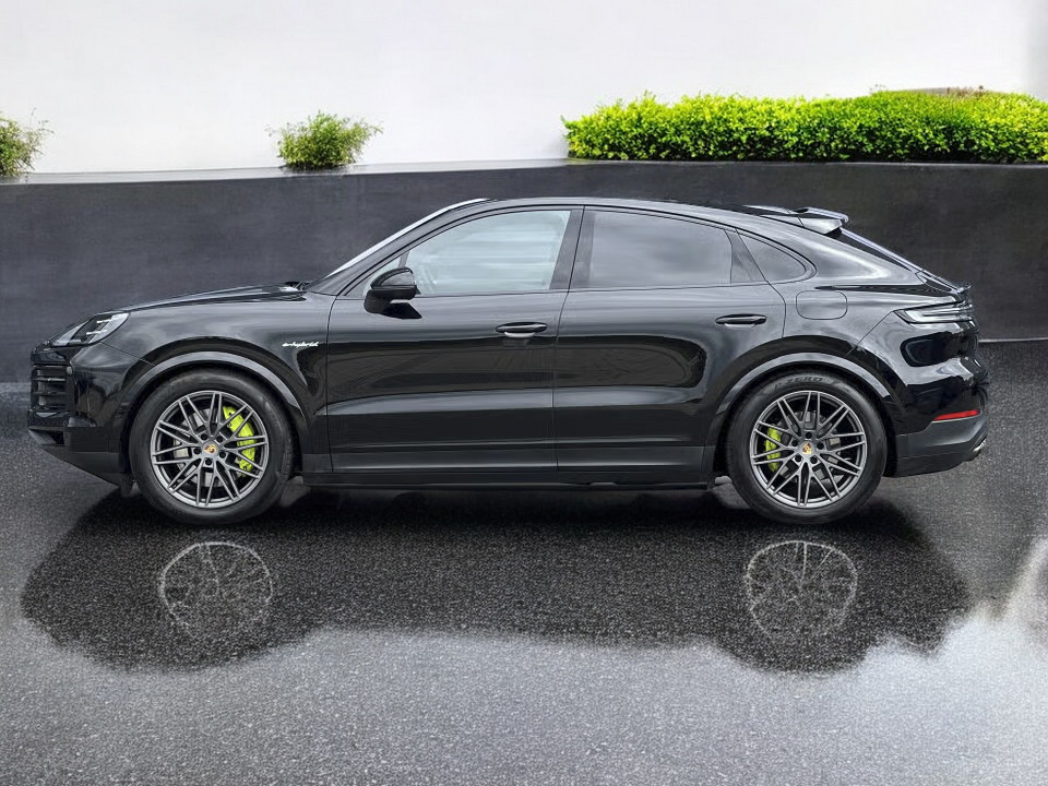 Porsche Cayenne Coupe Porsche Cayenne E-Hybrid Coupe (2)