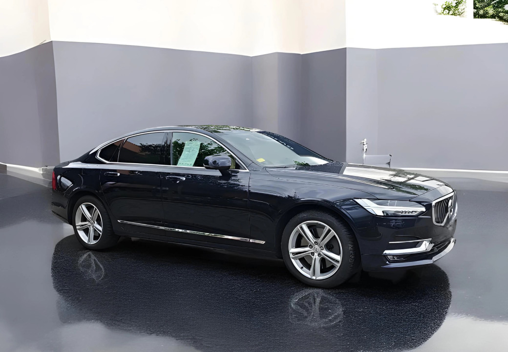 Volvo S90 T6 AWD (2)