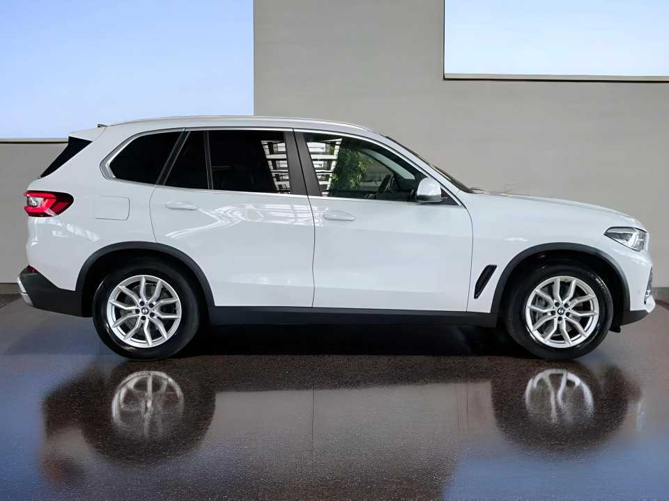 BMW X5 xDrive 45e Plug in Hybrid Benzina (3)