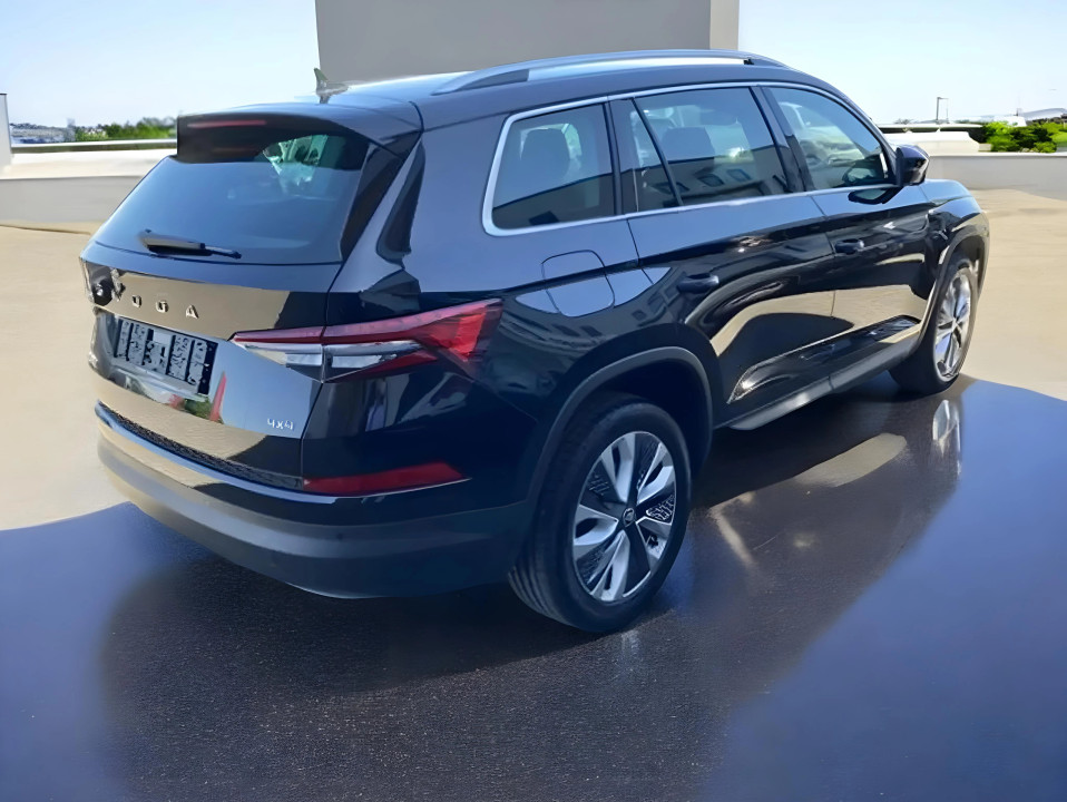 Skoda Kodiaq 2.0 TSI DSG 4x4 (4)