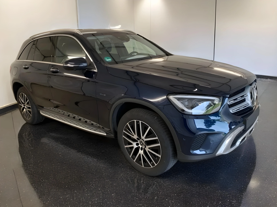 Mercedes-Benz GLC 300de 4Matic (1)