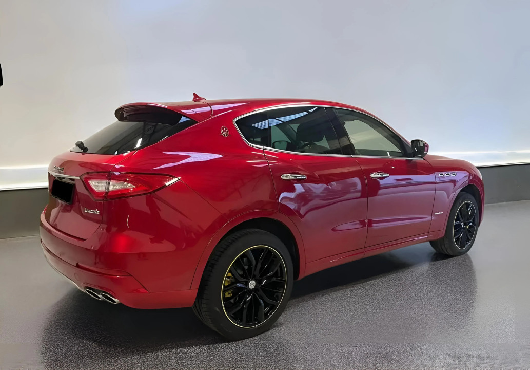 Maserati Levante S Q4 (3)