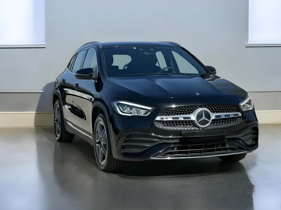 Mercedes-Benz GLA 220d 4Matic AMG Line