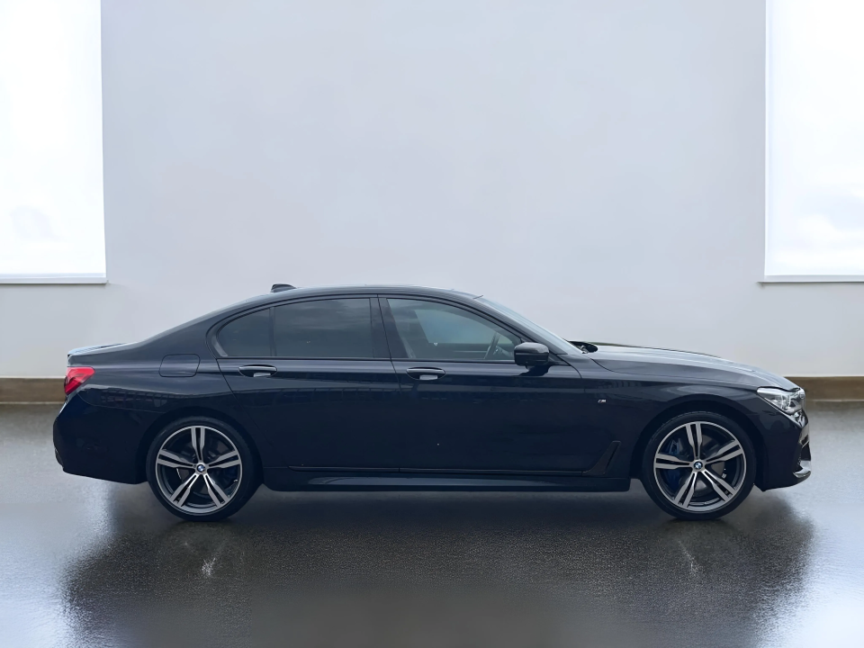 BMW Seria 7 730d xDrive (2)