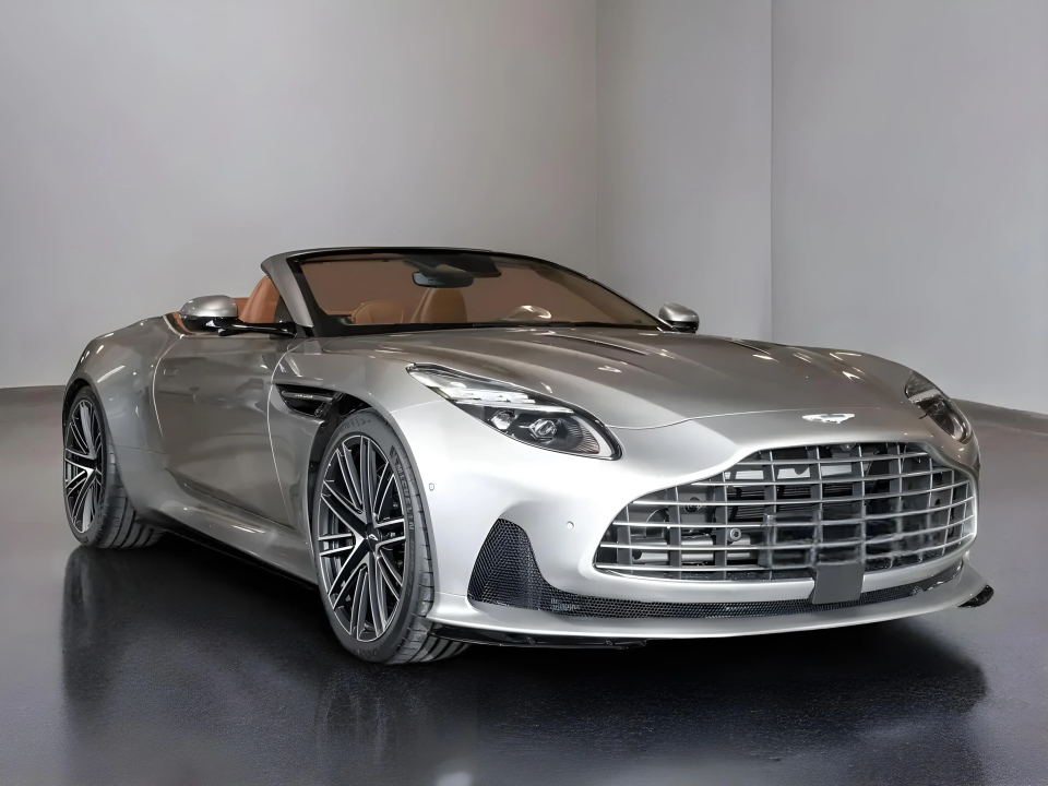 Aston Martin DB12 V8 Volante