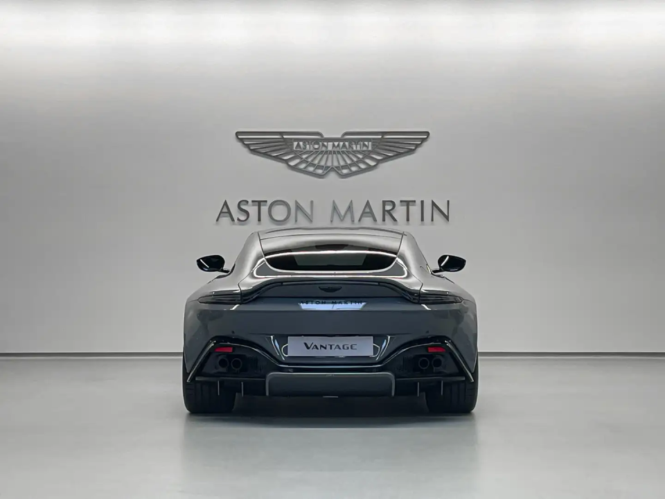 Aston Martin Vantage V8 Coupe (4)