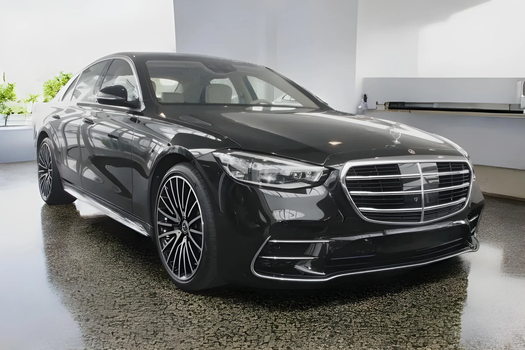 Mercedes-Benz S 580 4Matic AMG Line (1)