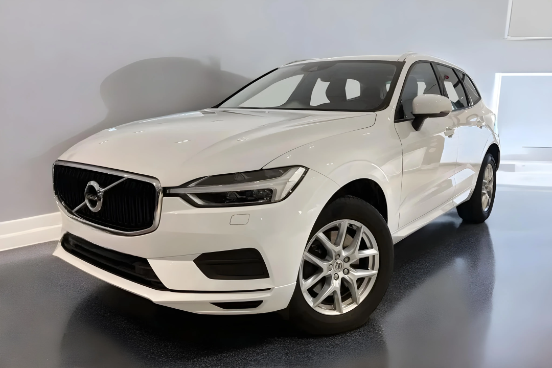 Volvo XC 60 D4 AWD Momentum (5)