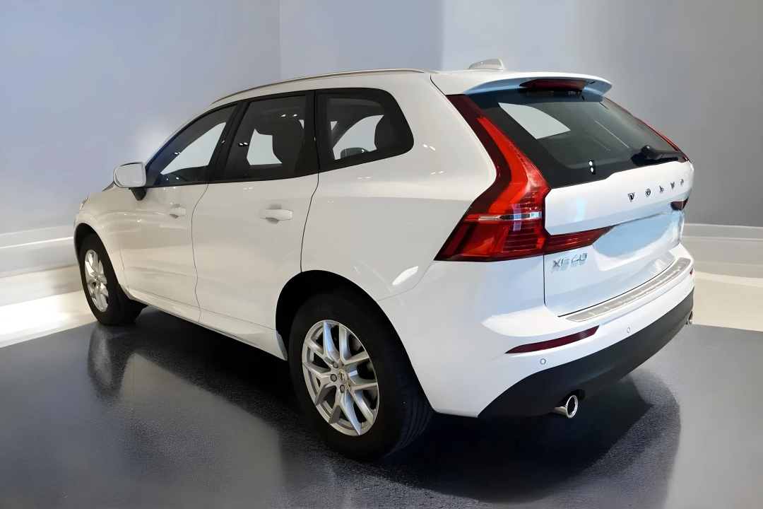 Volvo XC 60 D4 AWD Momentum (3)