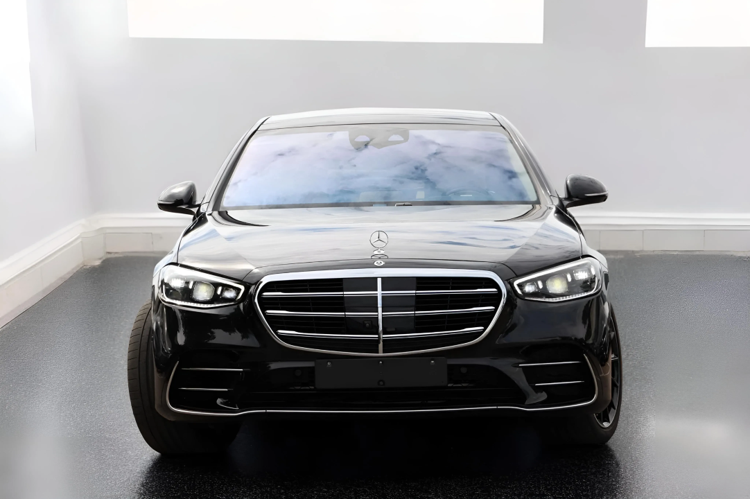 Mercedes-Benz S 580 Long 4MATIC AMG Line (2)