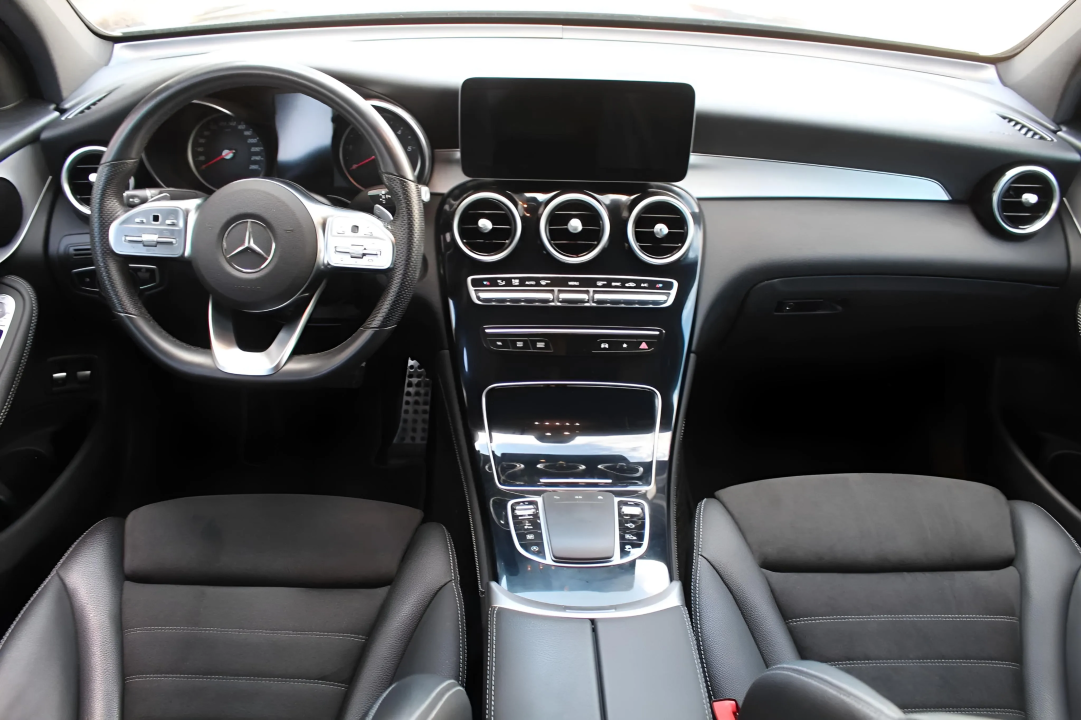 Mercedes-Benz GLC Coupe 220d 4MATIC AMG Line - foto 12