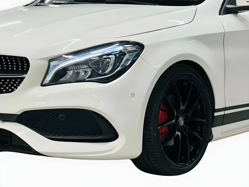 Mercedes-Benz CLA 200d 7G-DCT AMG Sport - foto 17