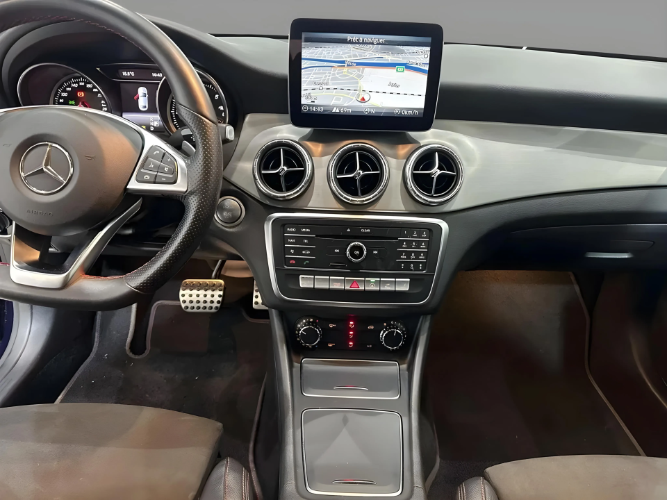 Mercedes-Benz CLA 180d - foto 9