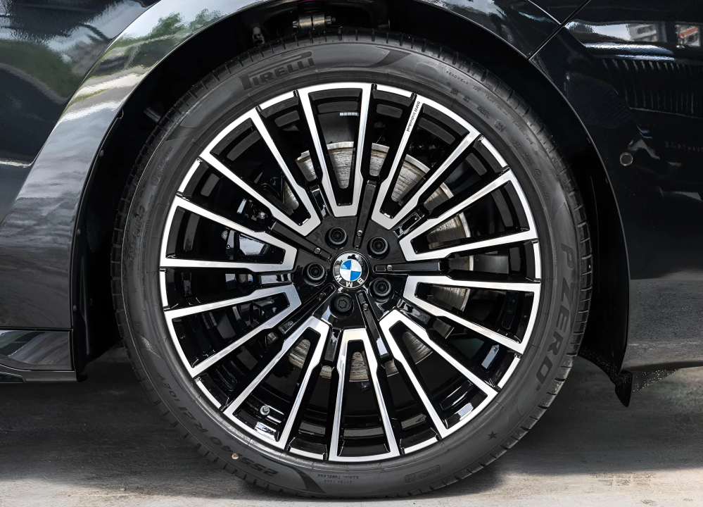 BMW Seria 7 740d xDrive MHEV - foto 21