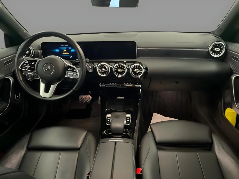 Mercedes-Benz CLA 200d 8G-DCT (5)