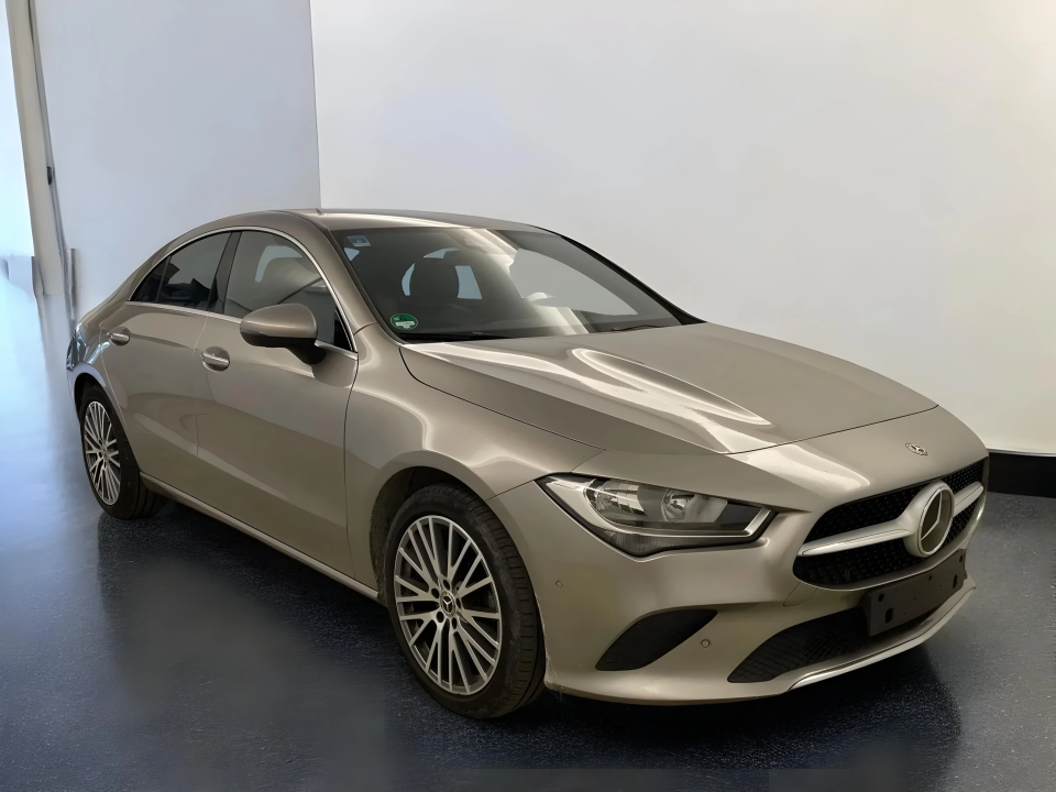 Mercedes-Benz CLA 200d 8G-DCT (1)