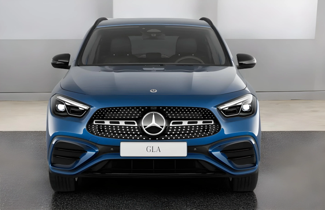 Mercedes-Benz GLA 220 4MATIC (2)