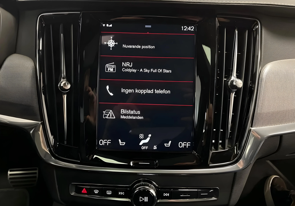 Volvo S90 Recharge T8 R-Design (5)