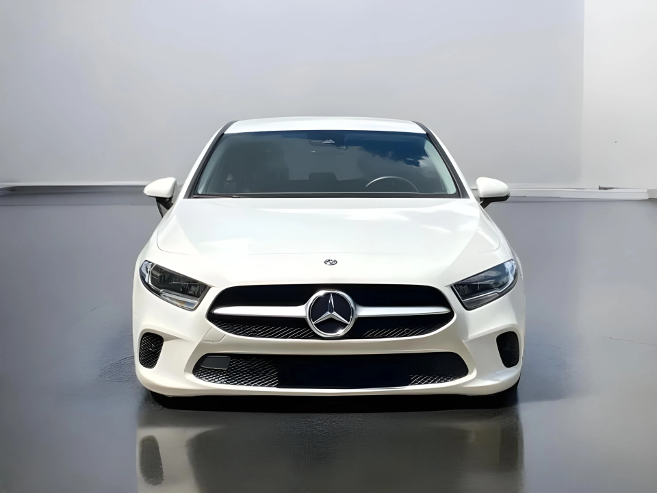 Mercedes-Benz A 180d - foto 9