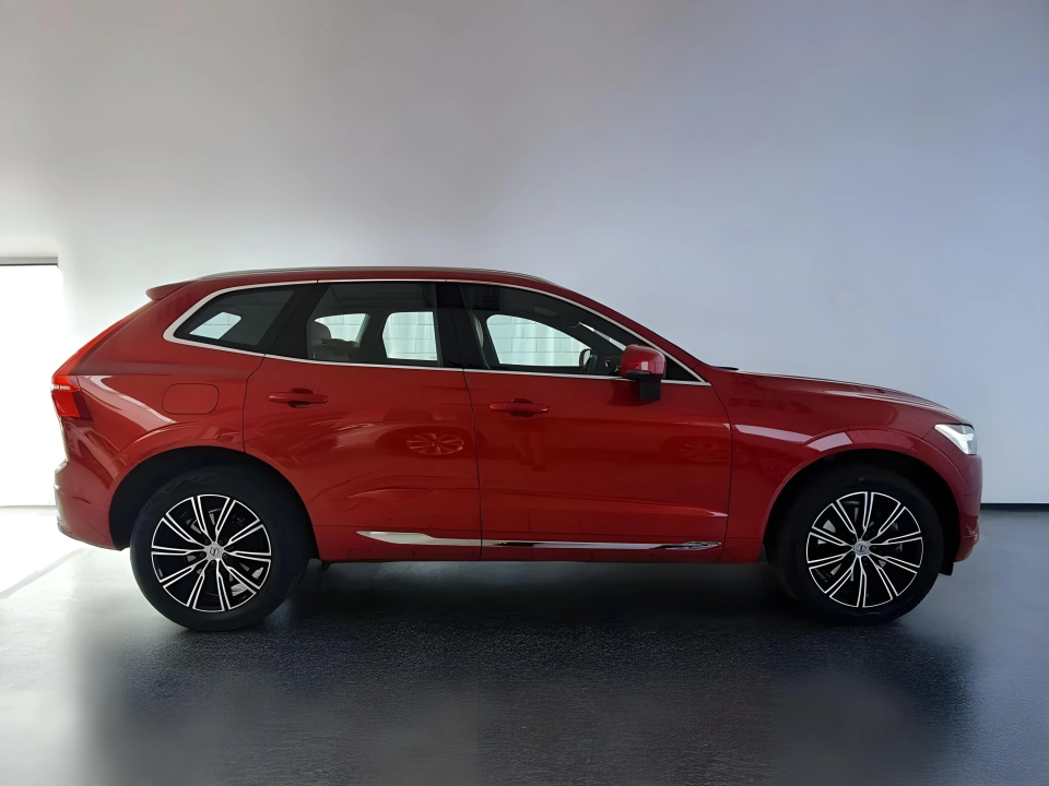 Volvo XC 60 T8 Recharge Inscription (2)