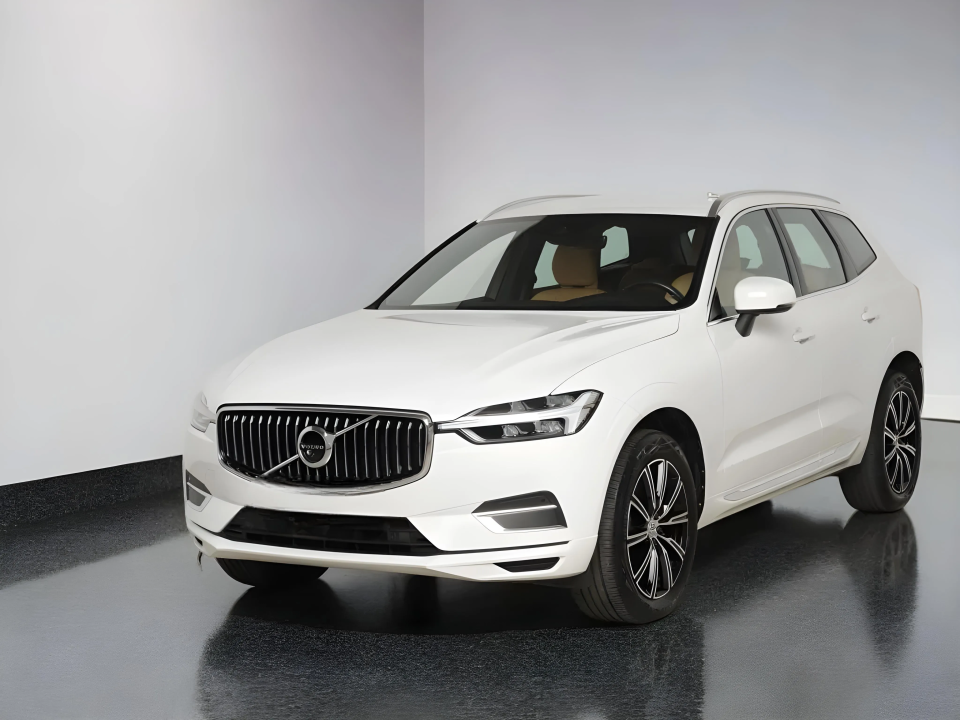 Volvo XC 60 B4 AWD Inscription (3)