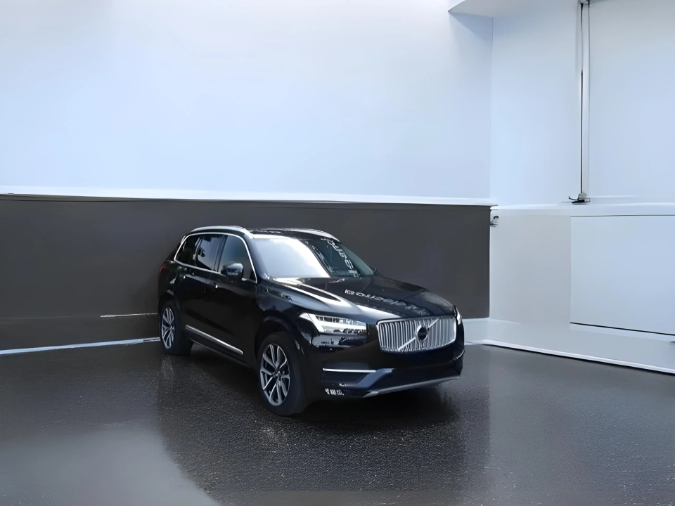 Volvo XC 90 D5 AWD Inscription 7 Locuri (5)