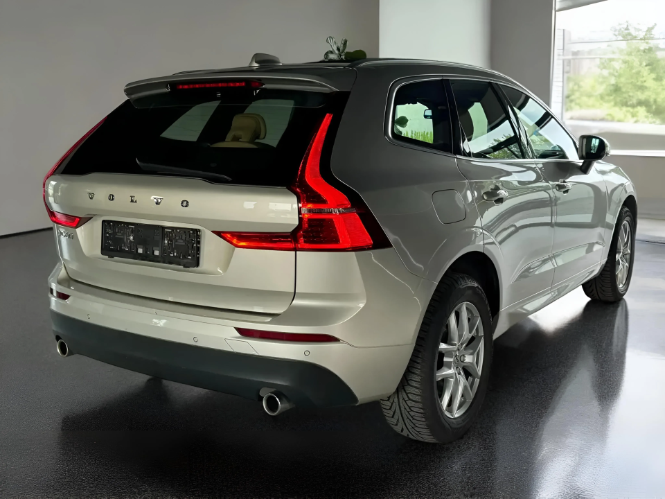 Volvo XC 60 T8 Recharge (3)