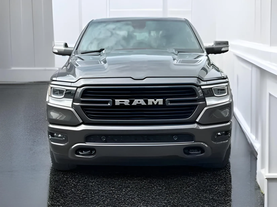 Dodge RAM LARAMIE SPORT - foto 7