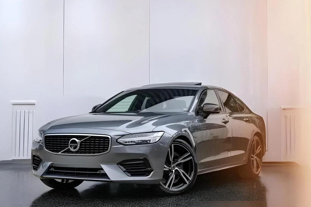 Volvo S90 2.0 T8 Recharge AWD R-Design