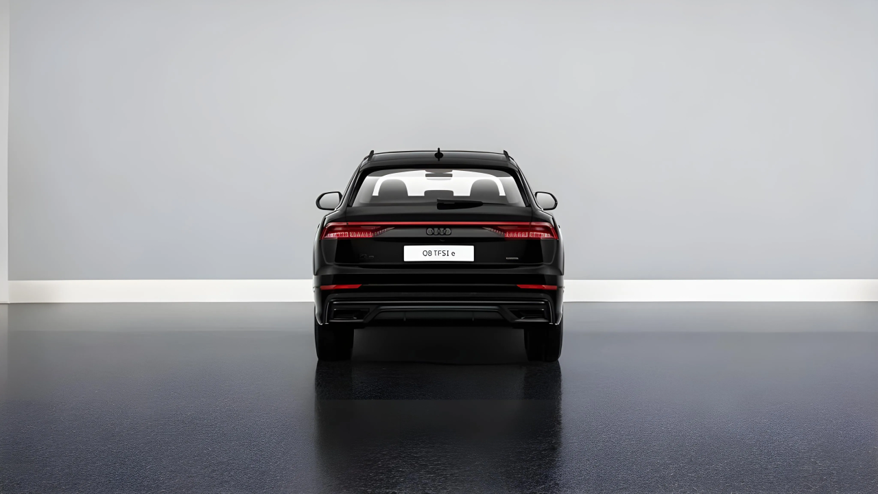 Audi Q8 55 TFSIe quattro tiptronic S-Line (3)