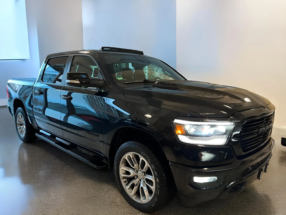 Dodge RAM 1500 LARAMIE (1)