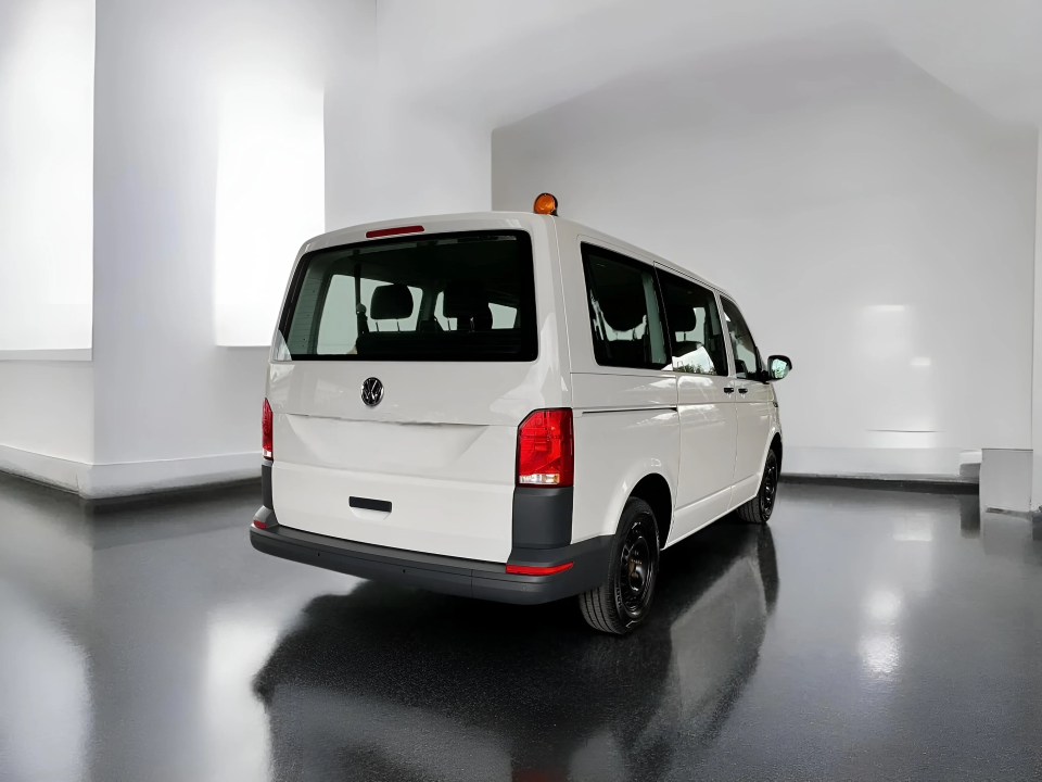 Volkswagen T6 2.0 TDI 9-Locuri Multivan (3)