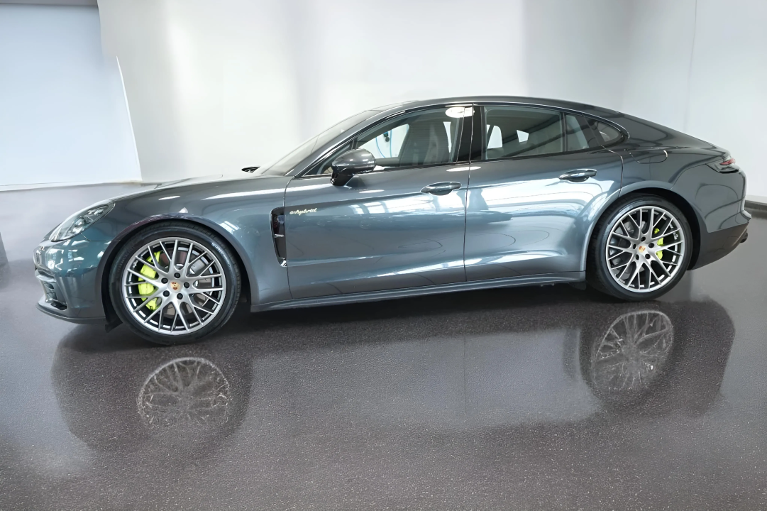 Porsche Panamera 4 E-Hybrid (5)