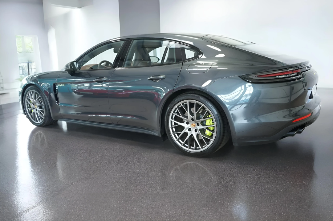 Porsche Panamera 4 E-Hybrid (4)