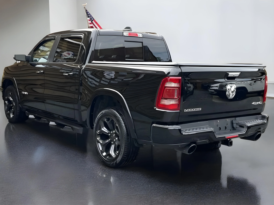 Dodge RAM 1500 5,7L V8 4x4 LARAMIE Crew (5)