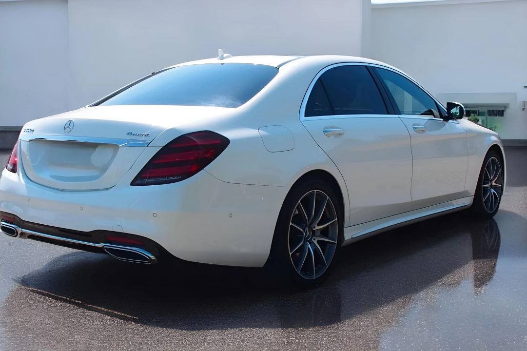 Mercedes-Benz S 400d 4MATIC Long AMG Line (2)